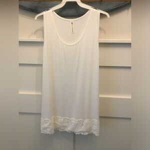Vanilla Bay Cream White Lace-Hem Tank Top